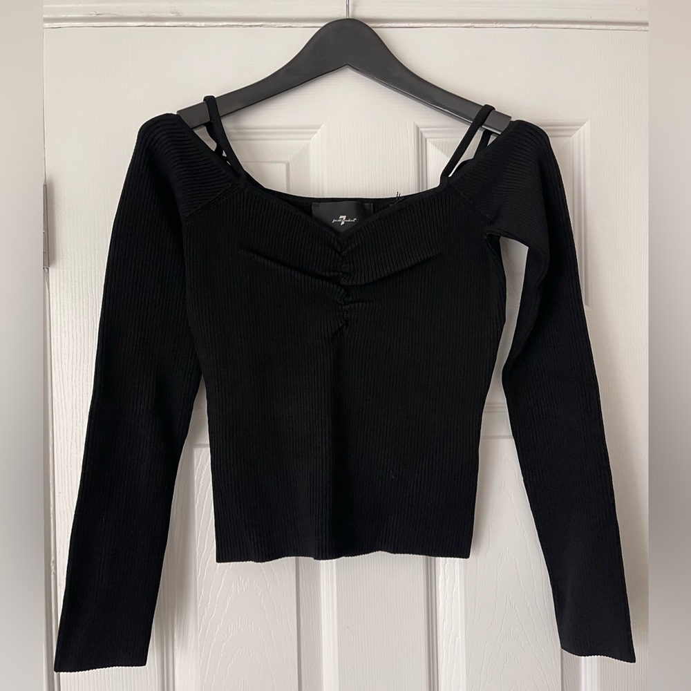 Body-con Off-shoulder Ribbed Top